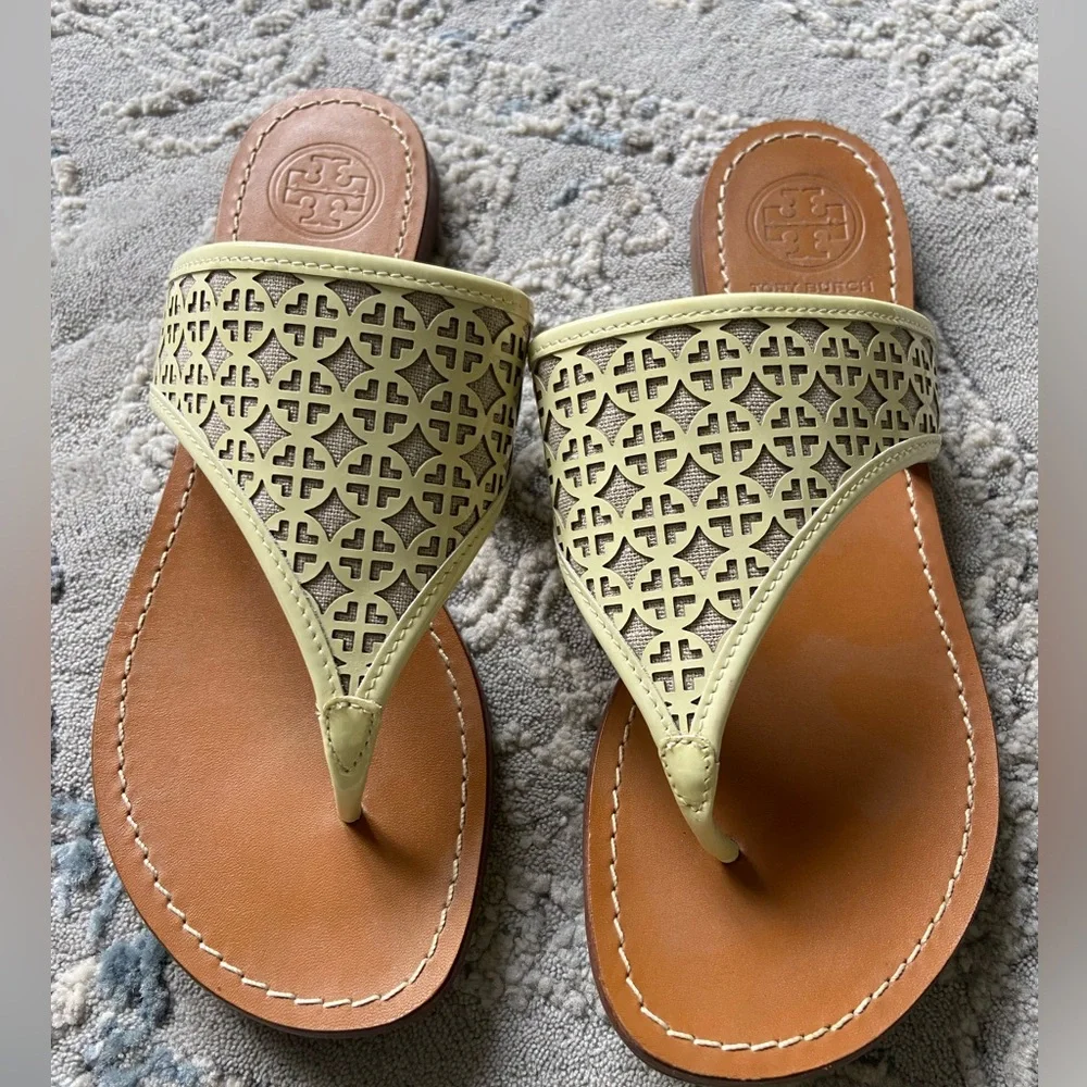 Tory Burch Amara thong sandals, women’s 7.5